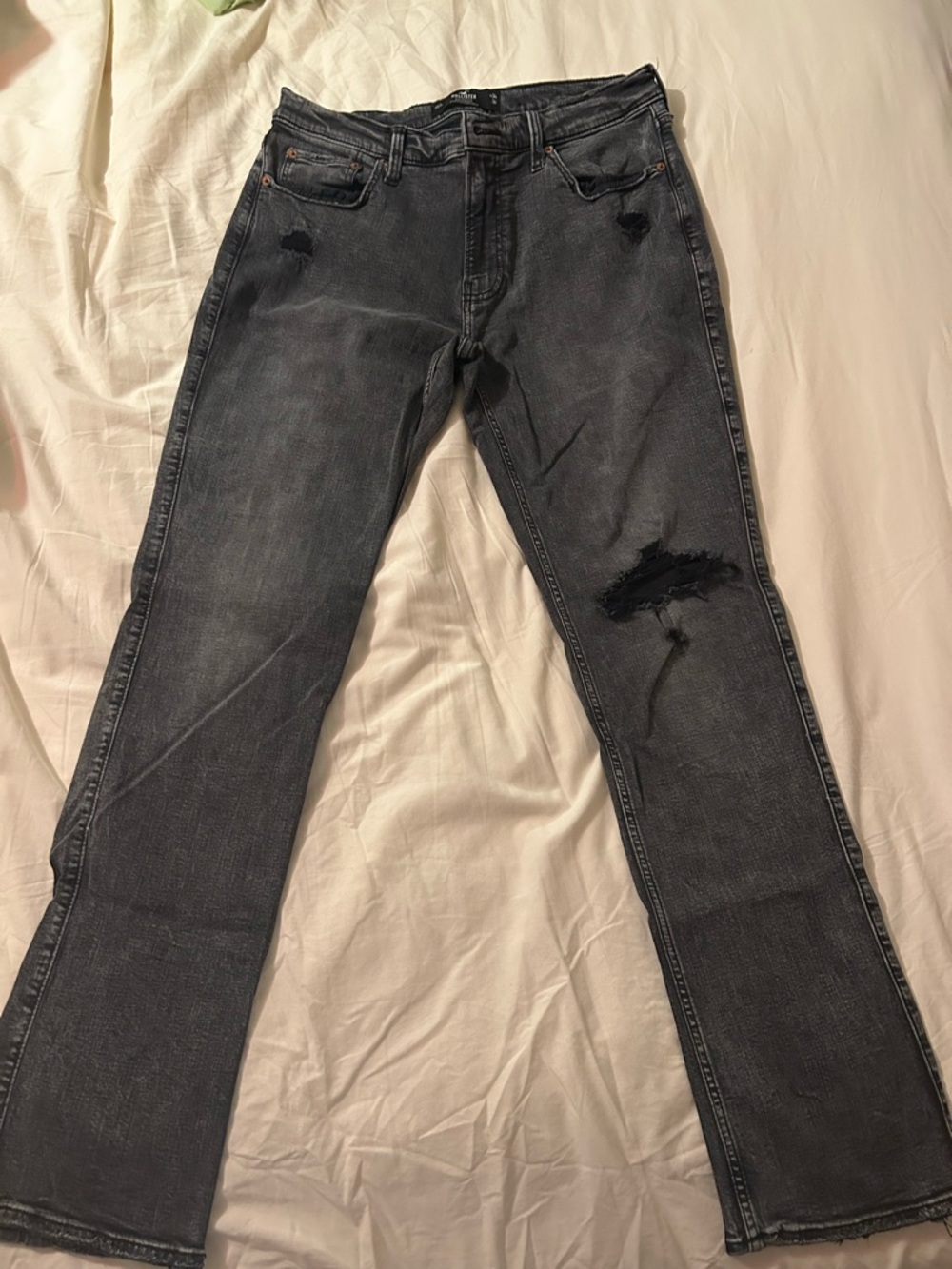 Hollister Men’s Slim-Straight Black Wash Jeans